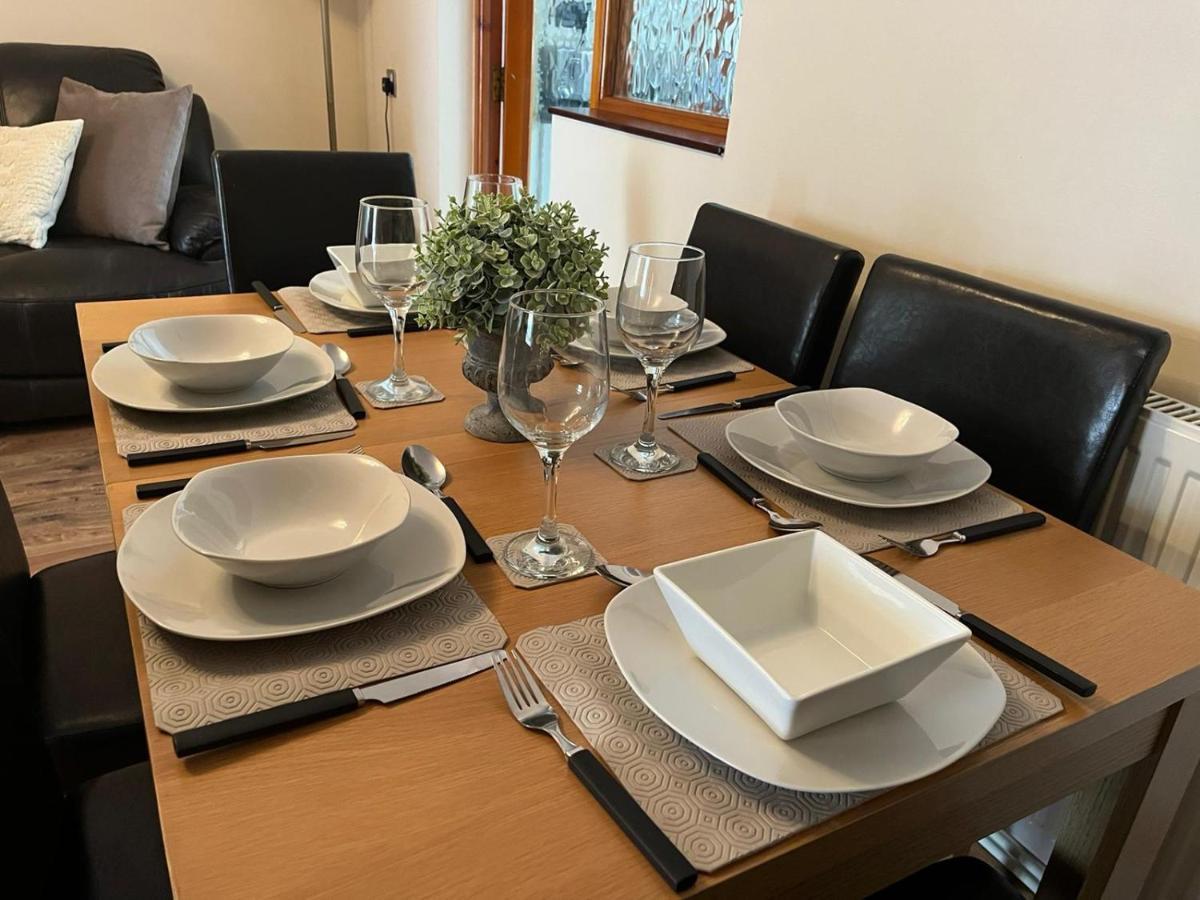 Access To Private Gym Room, 3 Bedrooms, Close To The City Swansea Eksteriør billede